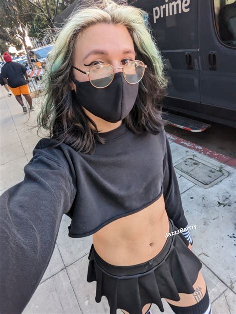 Watch shemale femboy and bbc .